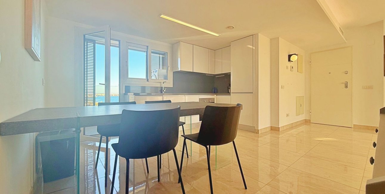 Resale - Penthouse -
Torrevieja - Punta prima