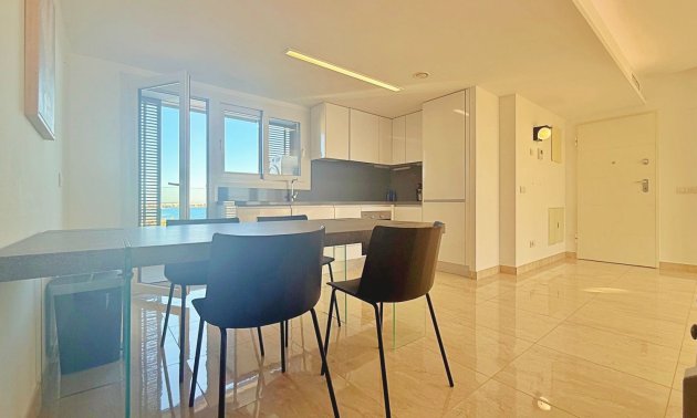 Resale - Penthouse -
Torrevieja - Punta prima