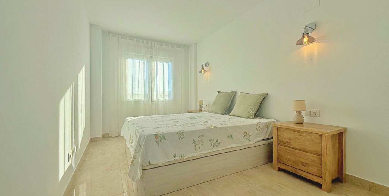 Resale - Penthouse -
Torrevieja - Punta prima