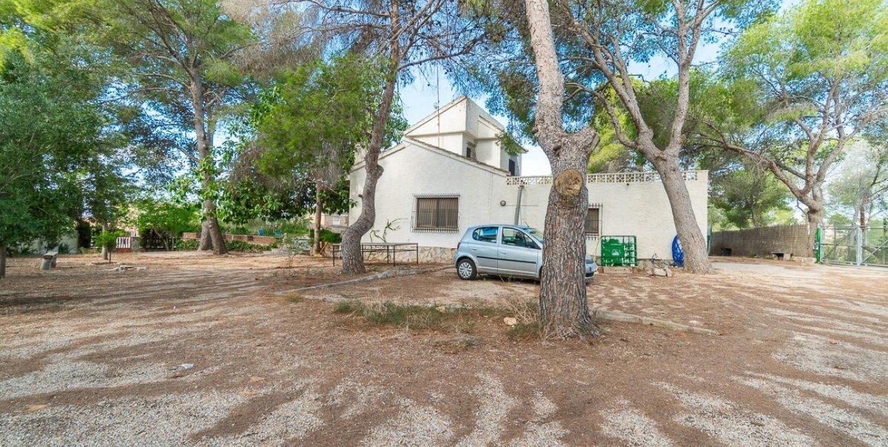 Resale - Villa -
Pilar de la Horadada - Pinar de Campoverde