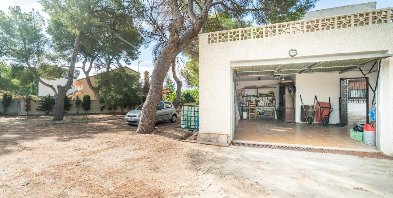 Resale - Villa -
Pilar de la Horadada - Pinar de Campoverde