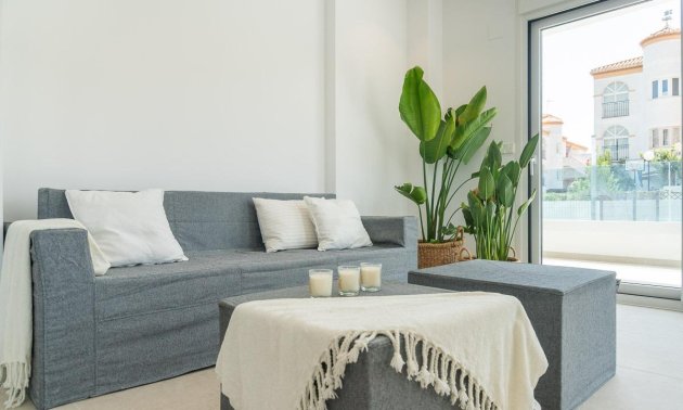 Resale - Apartment / flat -
Orihuela Costa - Playa Flamenca