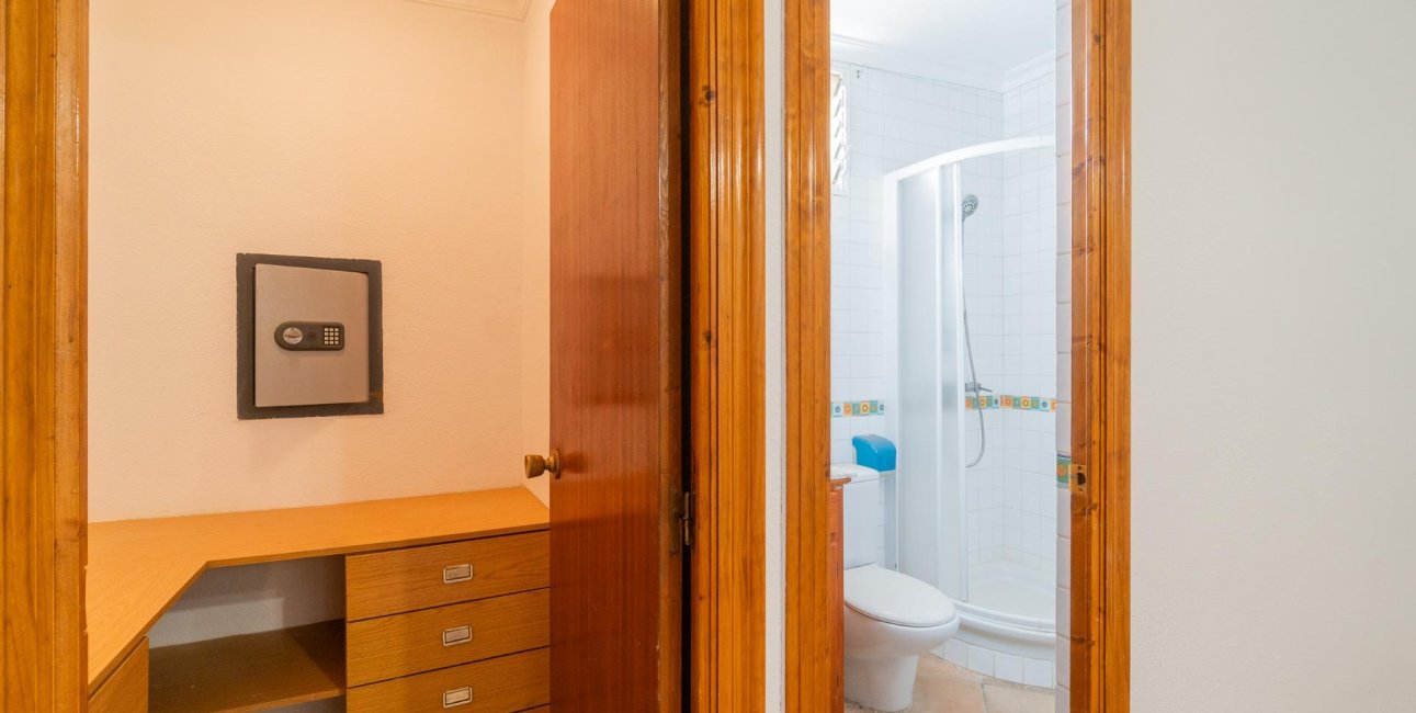 Reventa - Comercial -
Torrevieja - Los Balcones - Los Altos del Edén