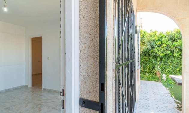 Reventa - Adosado -
Torrevieja - Carrefour