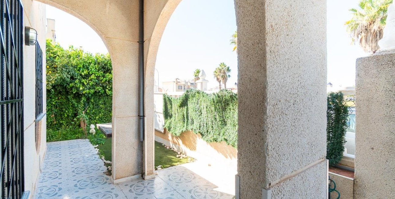 Reventa - Adosado -
Torrevieja - Carrefour