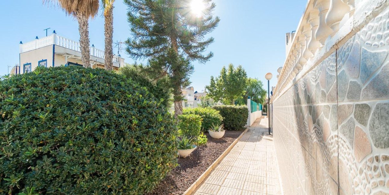 Reventa - Adosado -
Torrevieja - Carrefour