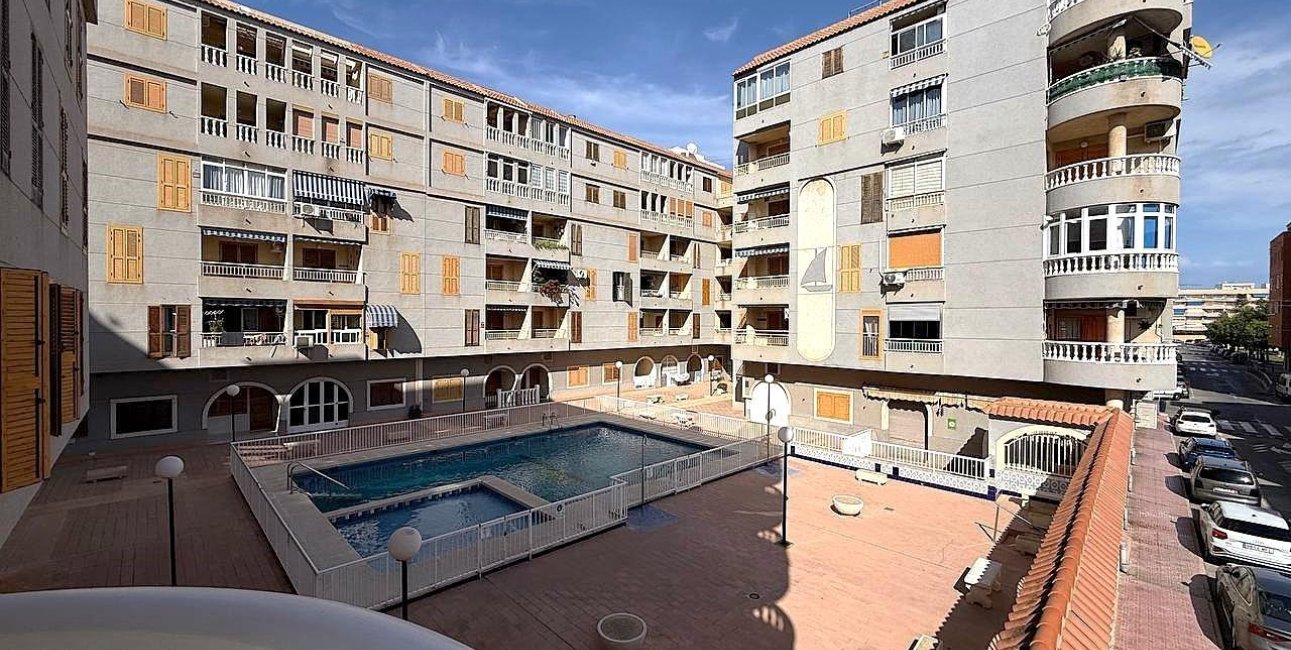 Resale - Apartment / flat -
Torrevieja - Acequion