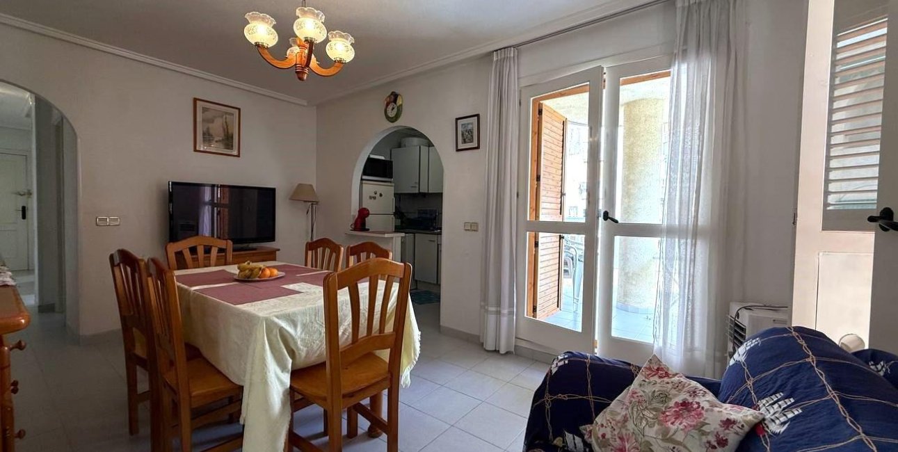 Resale - Apartment / flat -
Torrevieja - Acequion