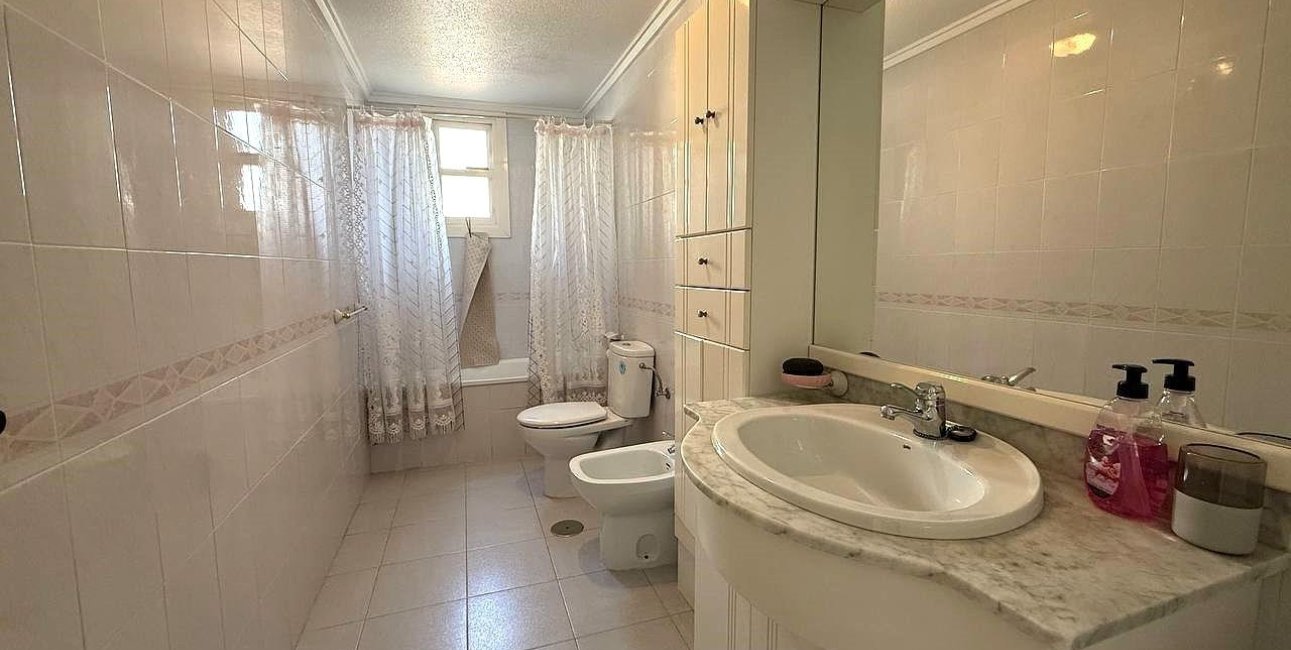 Resale - Apartment / flat -
Torrevieja - Acequion