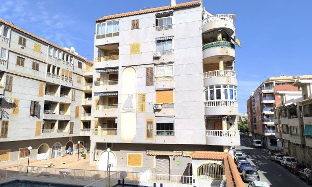 Resale - Apartment / flat -
Torrevieja - Acequion