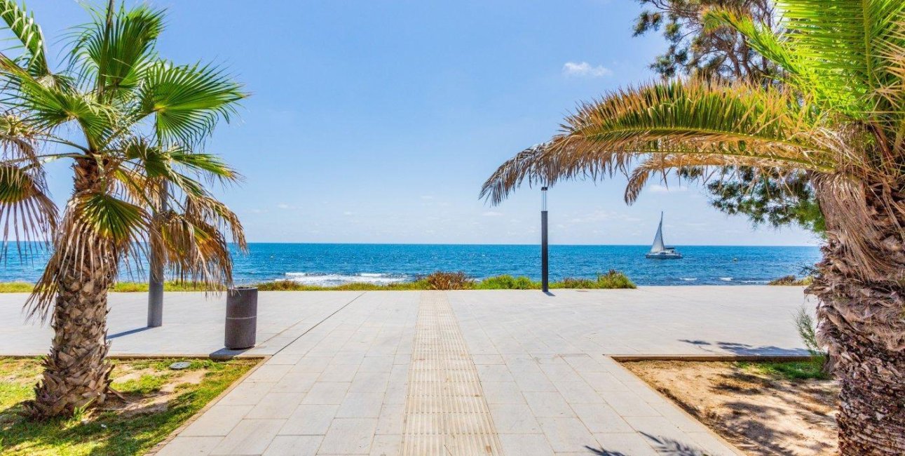 Resale - Apartment / flat -
Torrevieja - Acequion