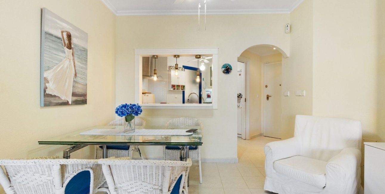 Resale - Apartment / flat -
Orihuela Costa - Campoamor