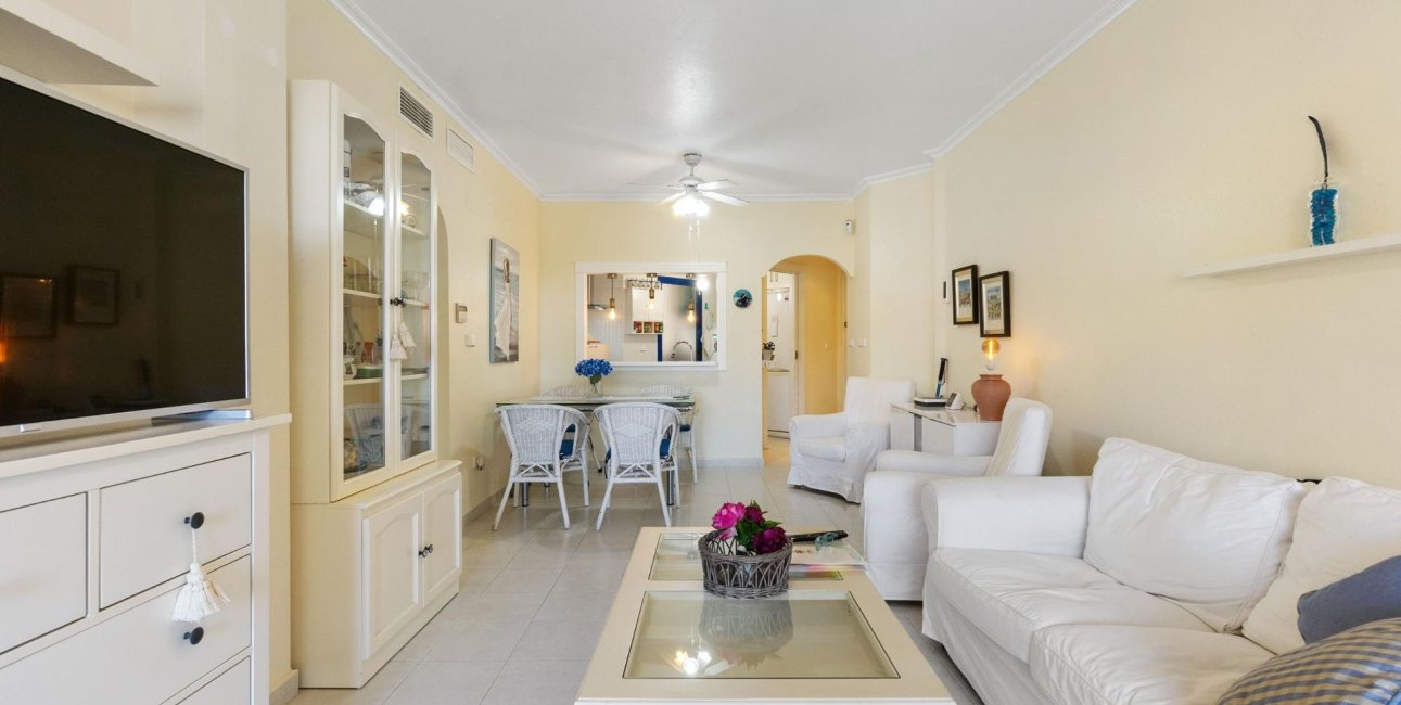 Resale - Apartment / flat -
Orihuela Costa - Campoamor