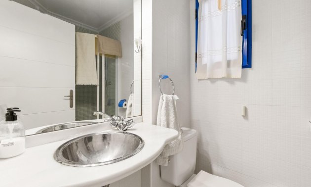 Resale - Apartment / flat -
Orihuela Costa - Campoamor