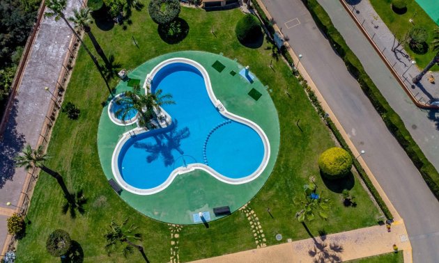 Resale - Apartment / flat -
Orihuela Costa - Campoamor