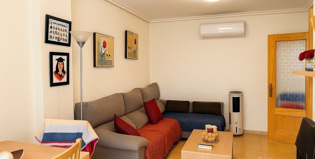 Reventa - Apartamento / piso -
Formentera del Segura - Formentera - Village