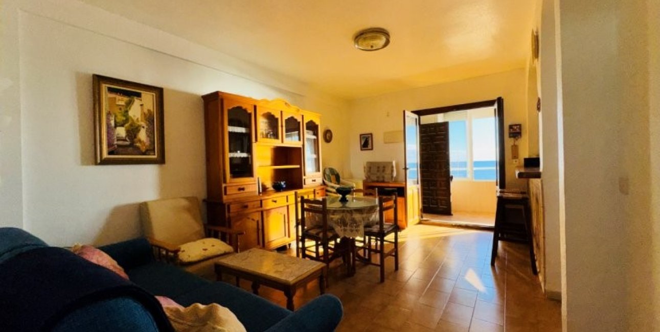 Resale - Apartment / flat -
Torrevieja - La Mata