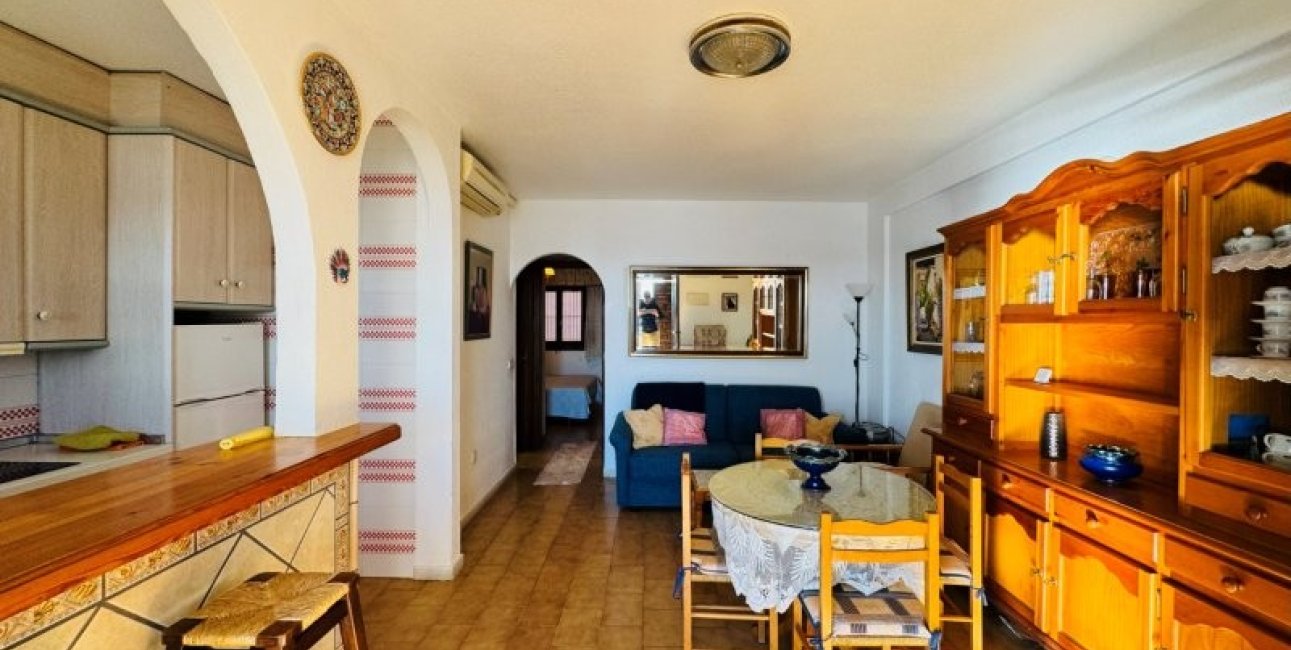 Resale - Apartment / flat -
Torrevieja - La Mata