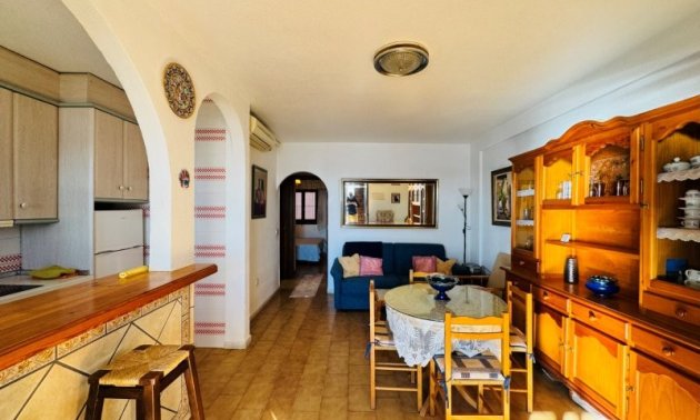 Resale - Apartment / flat -
Torrevieja - La Mata