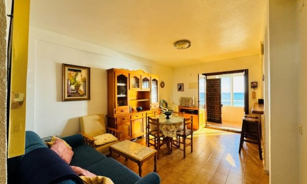 Resale - Apartment / flat -
Torrevieja - La Mata
