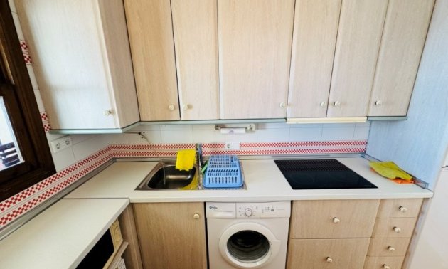 Resale - Apartment / flat -
Torrevieja - La Mata