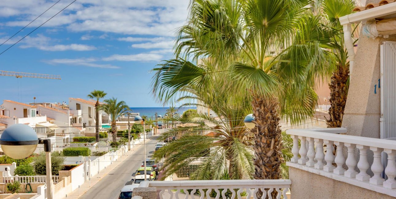 Resale - Apartment / flat -
Torrevieja - La Mata