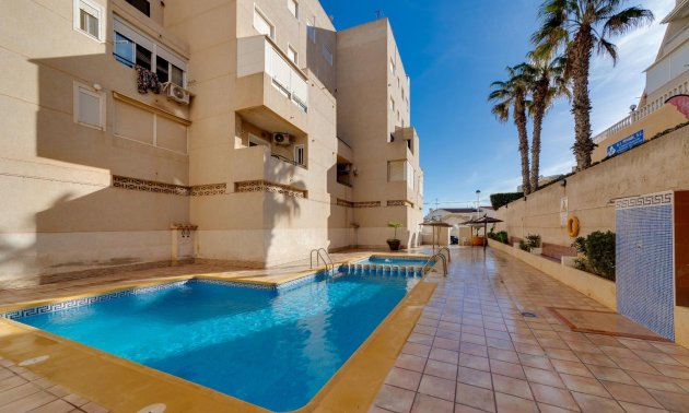 Resale - Apartment / flat -
Torrevieja - La Mata