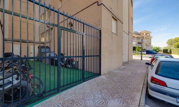 Rynek wtórny - Mieszkanie  -
Torrevieja - San Luis - Chaparal