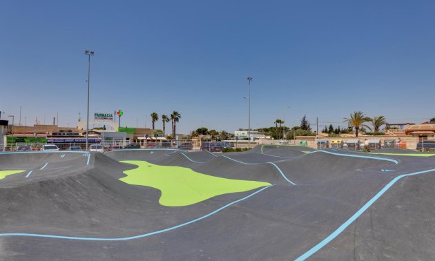 Rynek wtórny - Mieszkanie  -
Torrevieja - San Luis - Chaparal