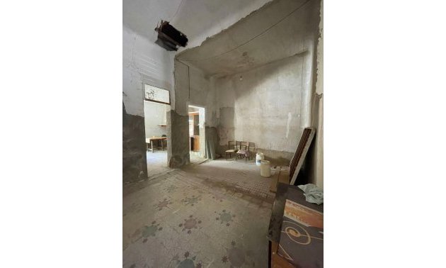 Resale - Townhouse -
Formentera del Segura - Casco urbano