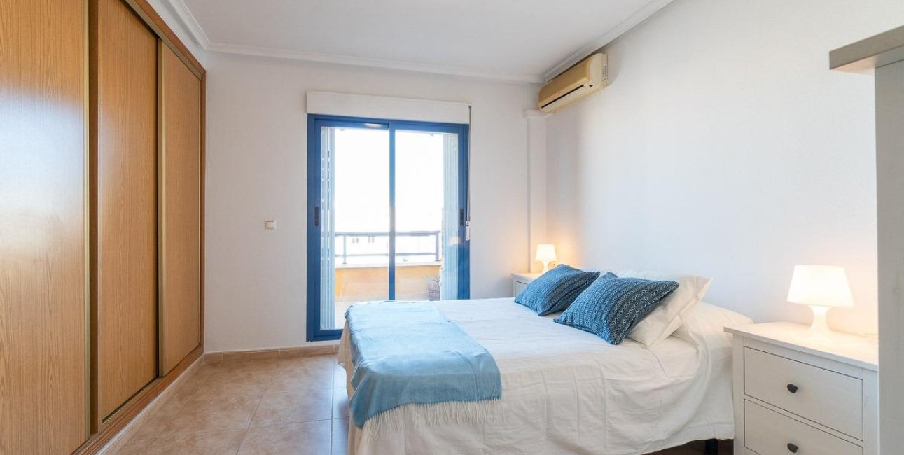 Resale - Penthouse -
Torrevieja - Centro