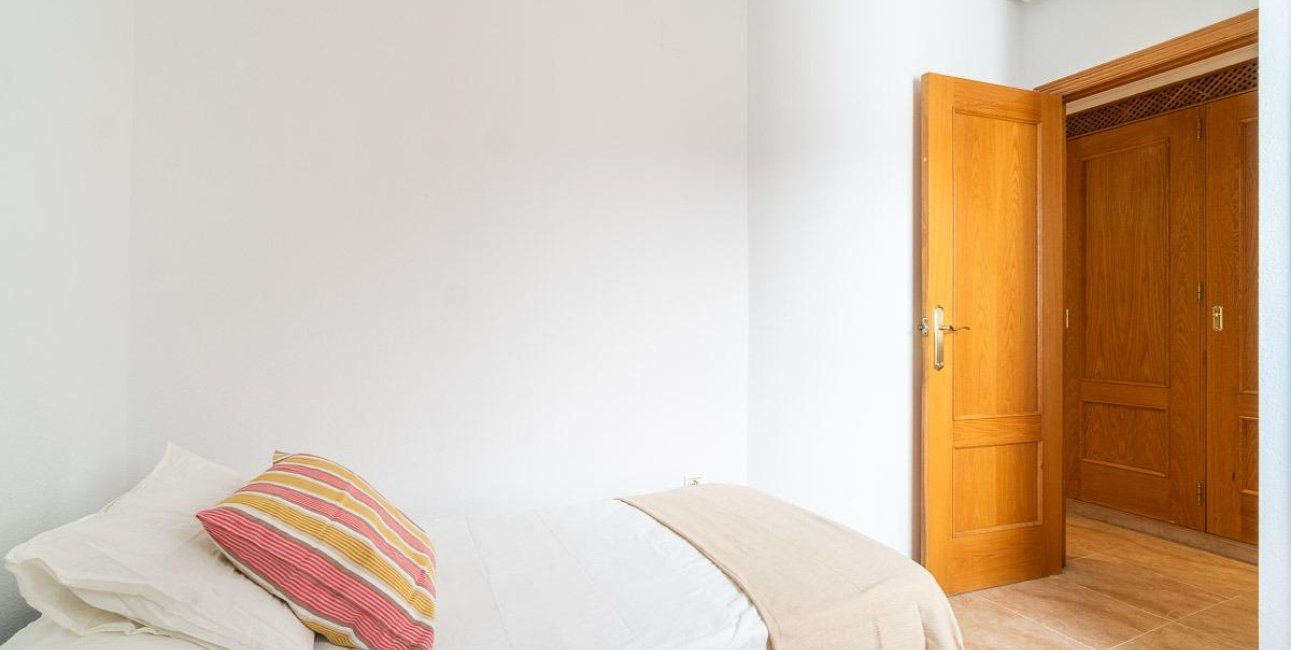 Resale - Penthouse -
Torrevieja - Centro