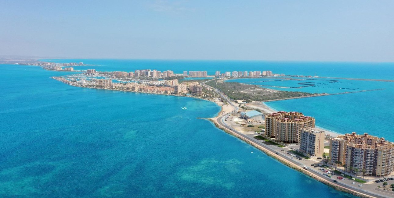 Rynek pierwotny - Mieszkanie w bloku -
La Manga del Mar Menor - La Manga