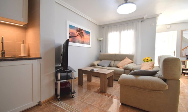 Resale - Townhouse -
Orihuela Costa - Playa Flamenca