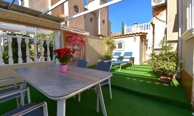 Resale - Townhouse -
Orihuela Costa - Playa Flamenca