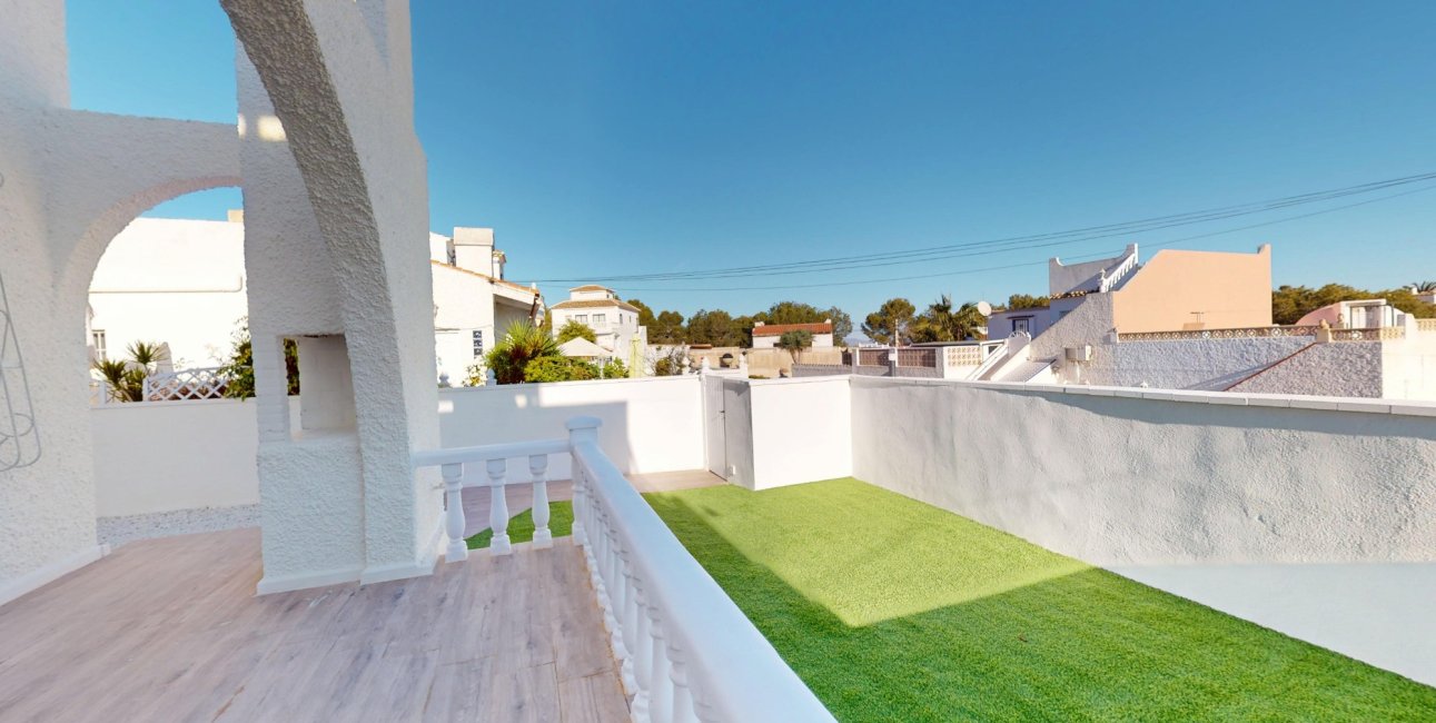 Reventa - Bungalow -
Orihuela Costa - Villamartin