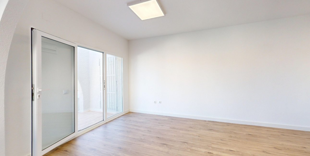 Reventa - Bungalow -
Orihuela Costa - Villamartin