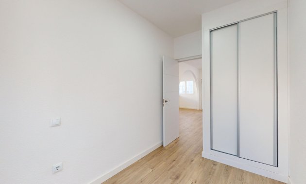 Reventa - Bungalow -
Orihuela Costa - Villamartin