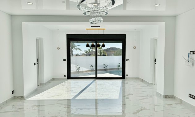 Resale - Villa -
Ciudad Quesada - Ciudad Quesada - Town