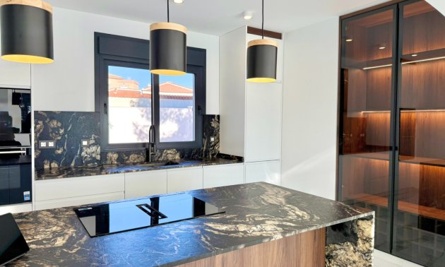 Resale - Villa -
Ciudad Quesada - Ciudad Quesada - Town