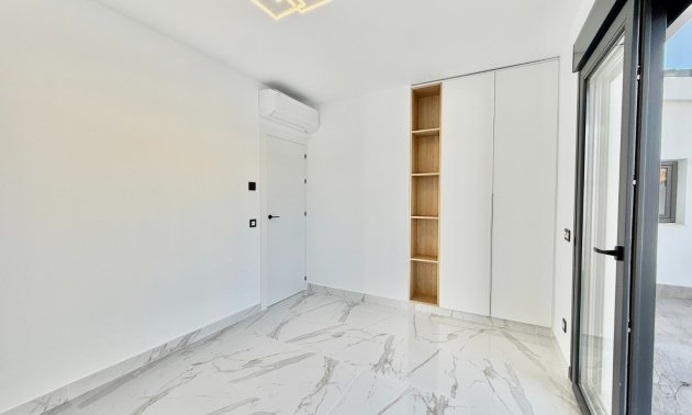 Resale - Villa -
Ciudad Quesada - Ciudad Quesada - Town