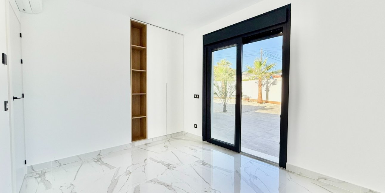 Resale - Villa -
Ciudad Quesada - Ciudad Quesada - Town