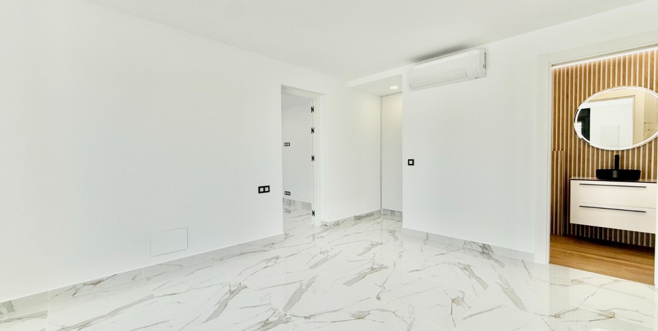 Resale - Villa -
Ciudad Quesada - Ciudad Quesada - Town