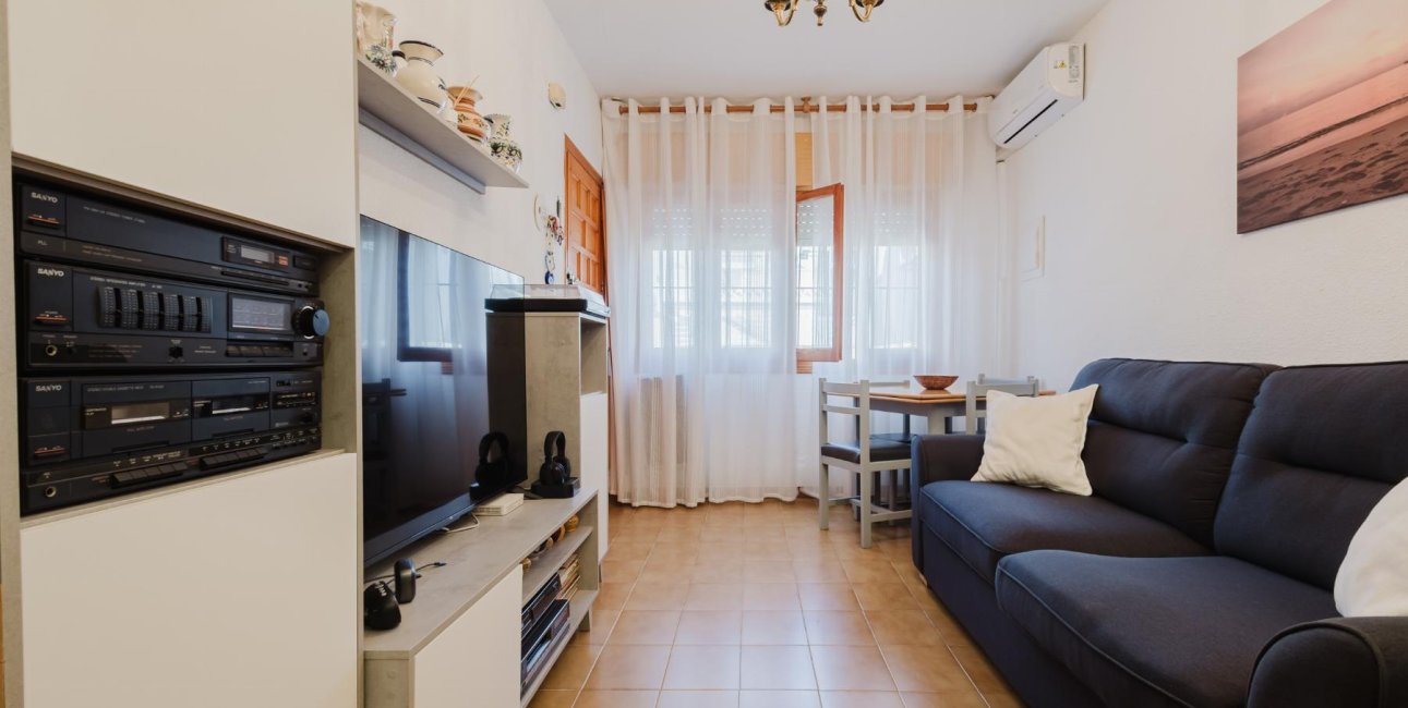 Reventa - Bungalow -
Torrevieja - Playa de los Naufragos