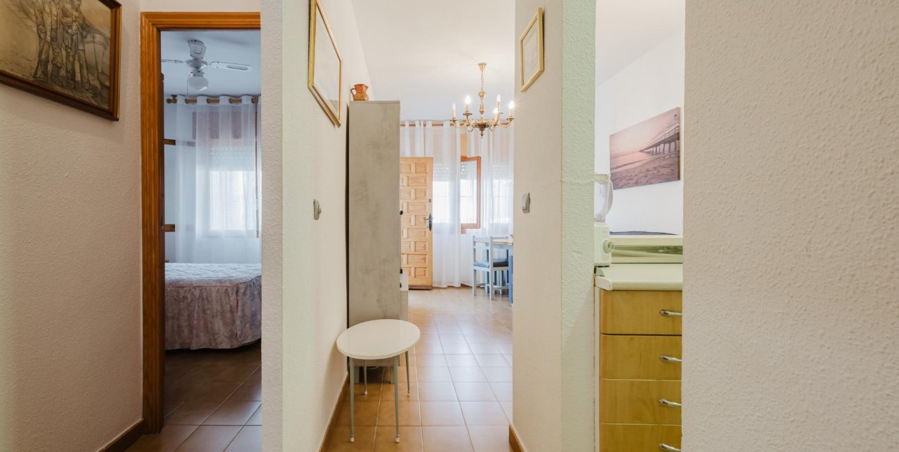 Reventa - Bungalow -
Torrevieja - Playa de los Naufragos