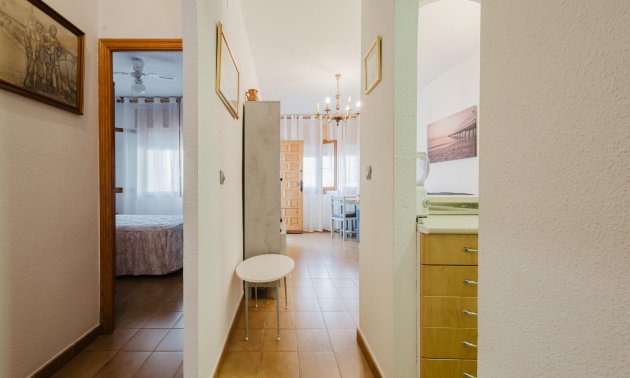 Reventa - Bungalow -
Torrevieja - Playa de los Naufragos