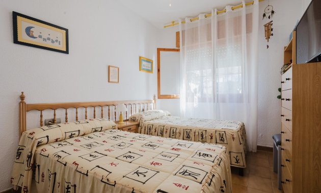 Reventa - Bungalow -
Torrevieja - Playa de los Naufragos