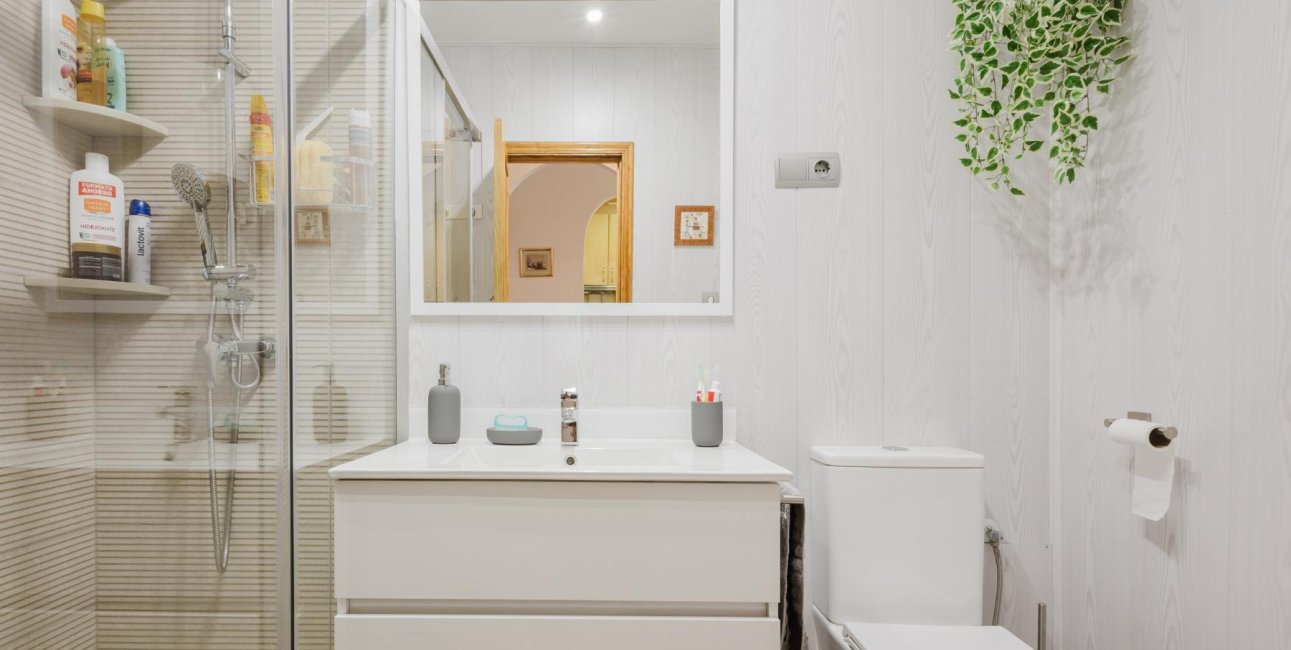 Reventa - Bungalow -
Torrevieja - Playa de los Naufragos