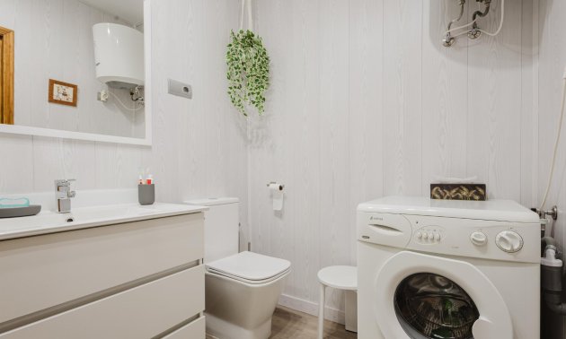 Reventa - Bungalow -
Torrevieja - Playa de los Naufragos