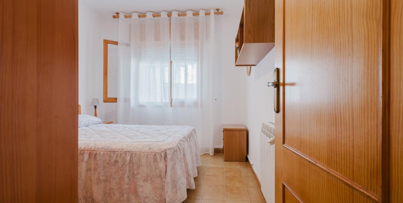 Reventa - Bungalow -
Torrevieja - Playa de los Naufragos